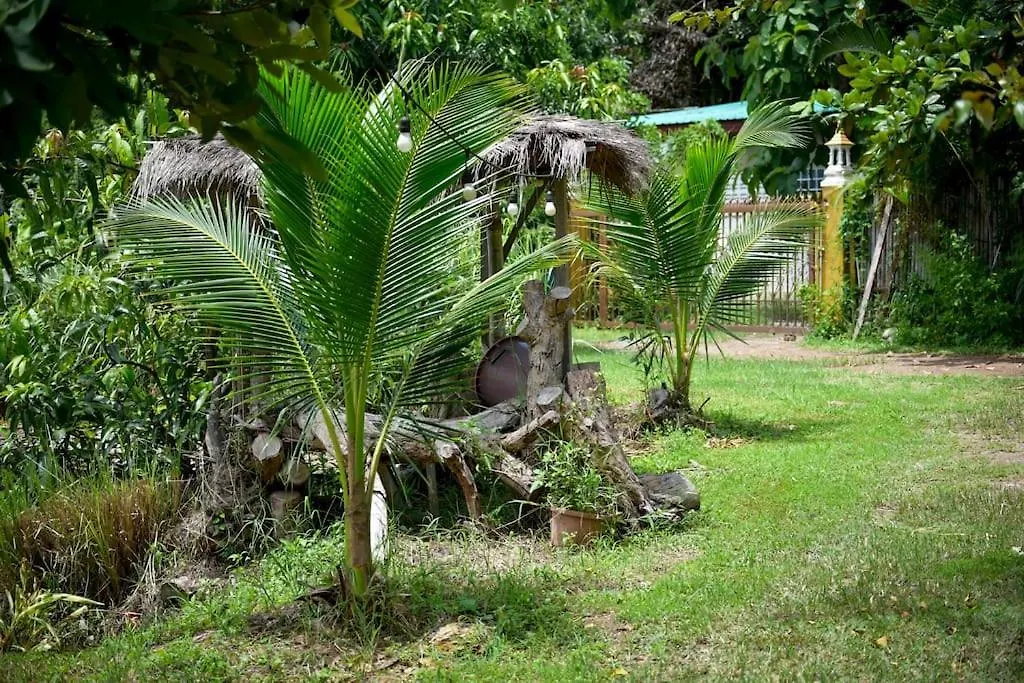 Moon'S Thai Homestay-1
